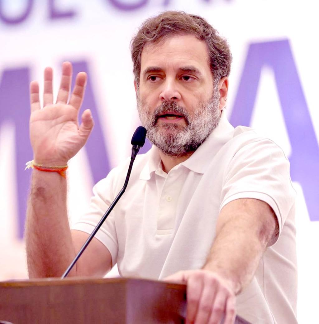 Modi is afraid of Trump and under the control of some select industrialists Rahul